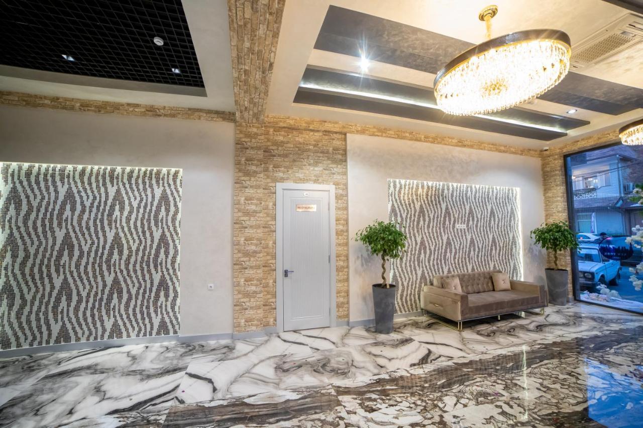 Hotel New York ทาชเคนต์ ภายนอก รูปภาพ