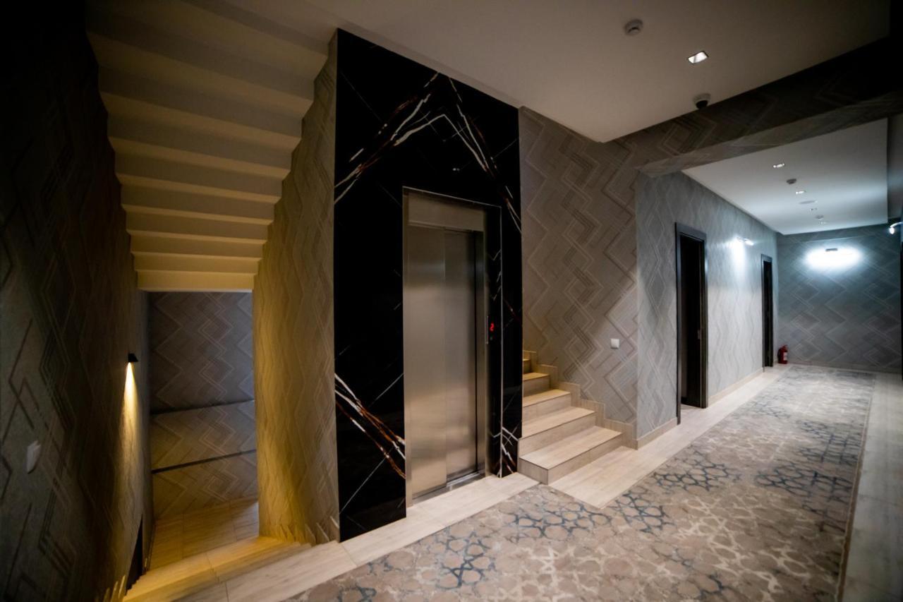 Hotel New York ทาชเคนต์ ภายนอก รูปภาพ