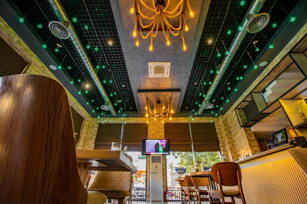 Hotel New York ทาชเคนต์ ภายนอก รูปภาพ